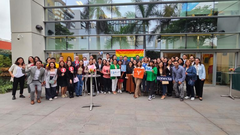 Firmamos nuestro tercer año de Compromisos con Pride Connection Perú