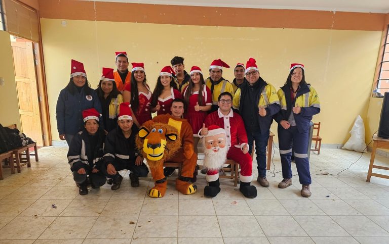 Metalurgia llevó alegría y diversión a los niños de Molinopampa
