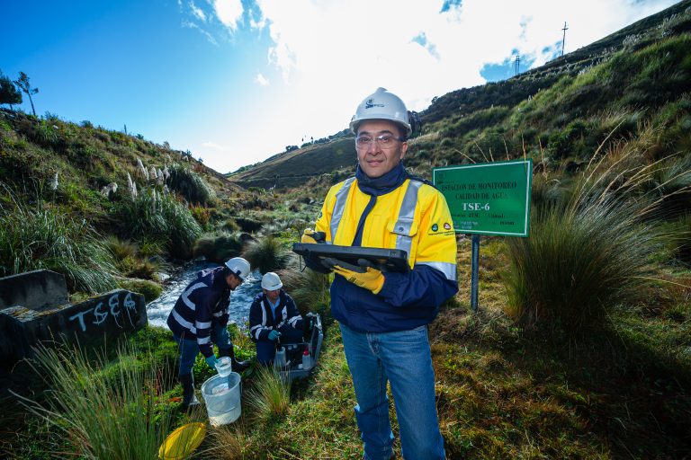 Monitoreo Ambiental: Programa que garantiza la calidad de agua en Cerro Corona