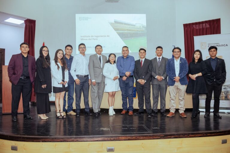 Orgullo Gold Fields: nuestros profesionales lideran evento académico del IIMP en Cajamarca